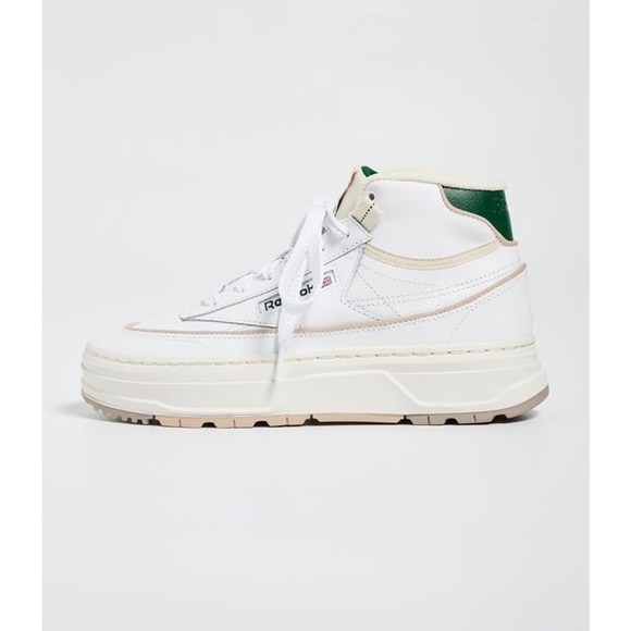 Reebok Wo Club C Geo Mid Sneaker - Picture 4 of 12